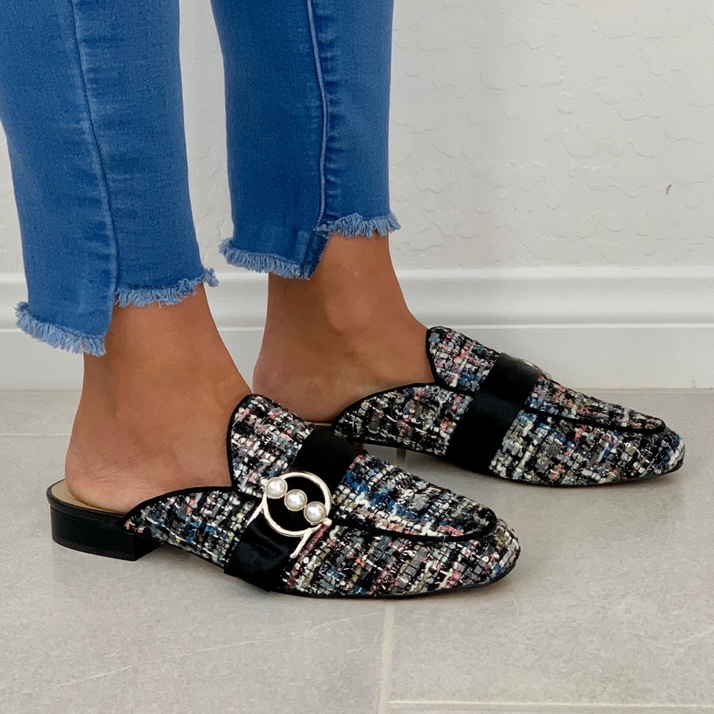 Tweed Pearl Buckle Closed Toe Flat Mule Slides - Picture 2 of 5